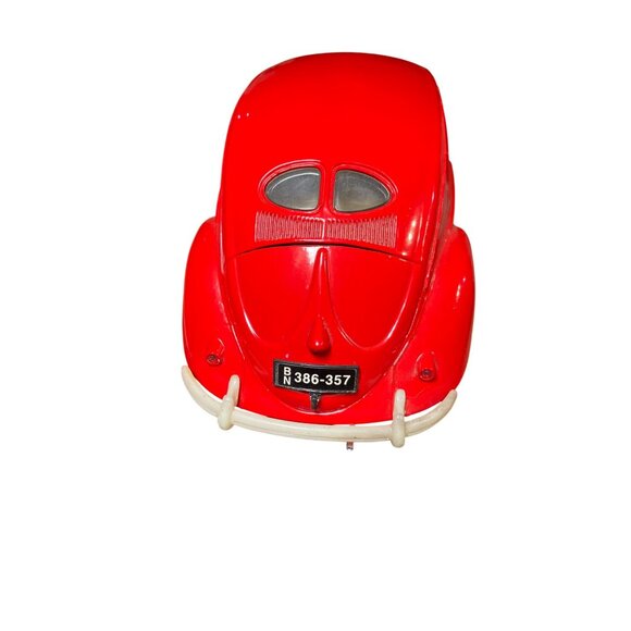 Maisto 1951 Volkswagen Beetle Die-Cast Model Car In Red On Plastic Base - Picture 7 of 15